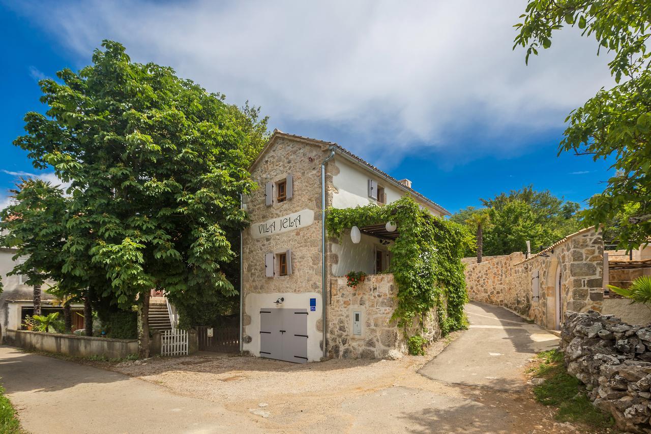 Holiday Home Jela Dobrinj Esterno foto